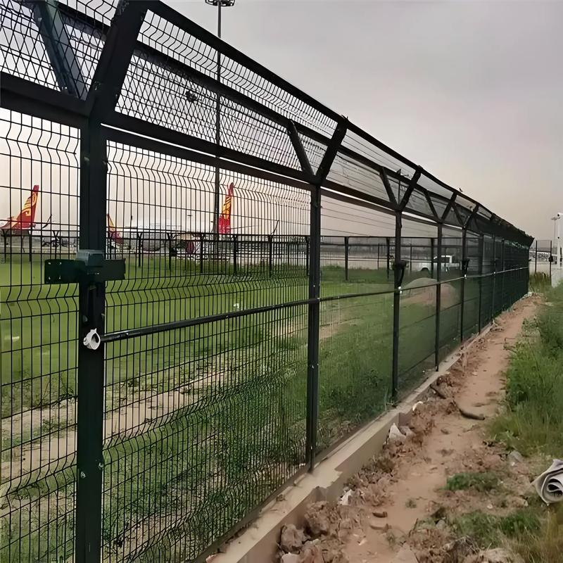 新乡市护栏网防护网 - 价格